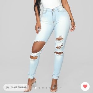 Fashion nova jeans.